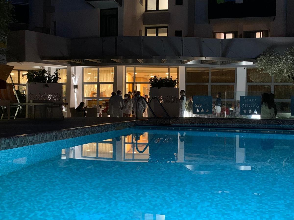 Hotel Franz Bibione Exteriör bild