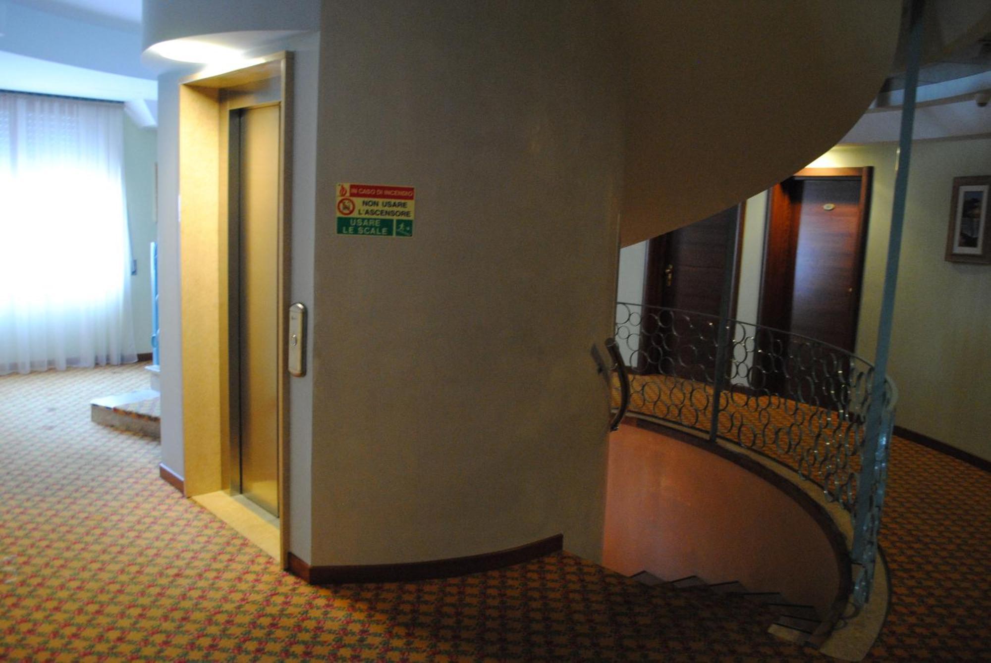 Hotel Franz Bibione Exteriör bild
