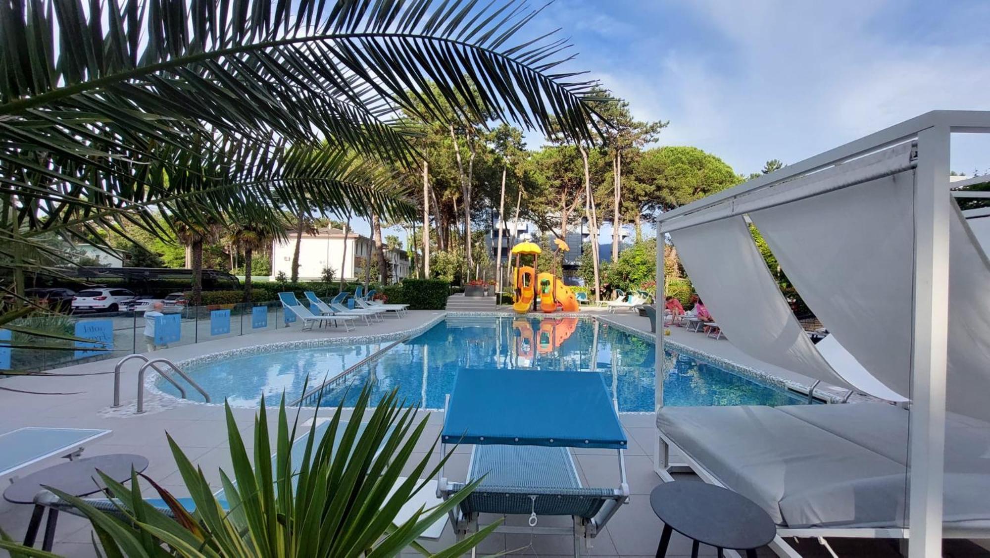 Hotel Franz Bibione Exteriör bild