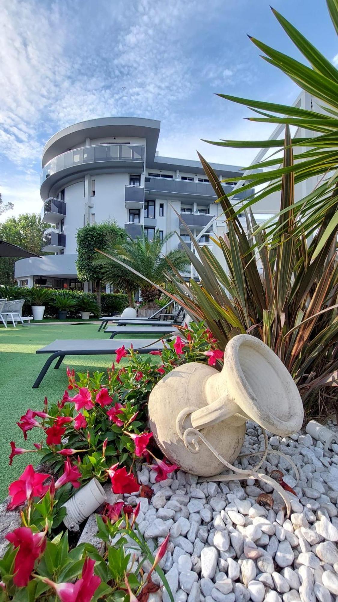 Hotel Franz Bibione Exteriör bild